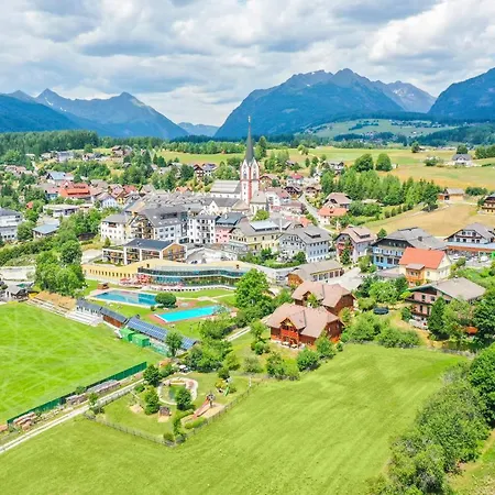 Familien-appartements Oerglwirt's Gut ماريابفار