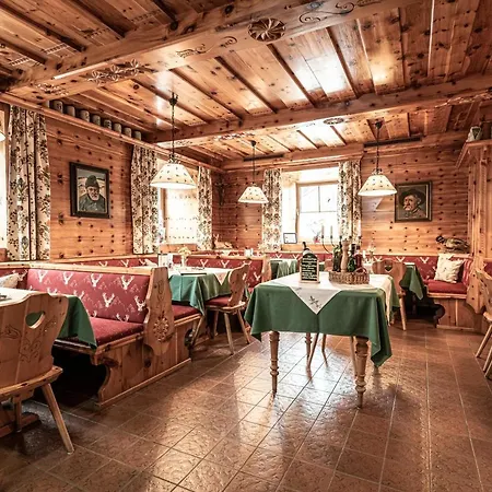 Апартаменты Familien-appartements Orglwirt's Gut